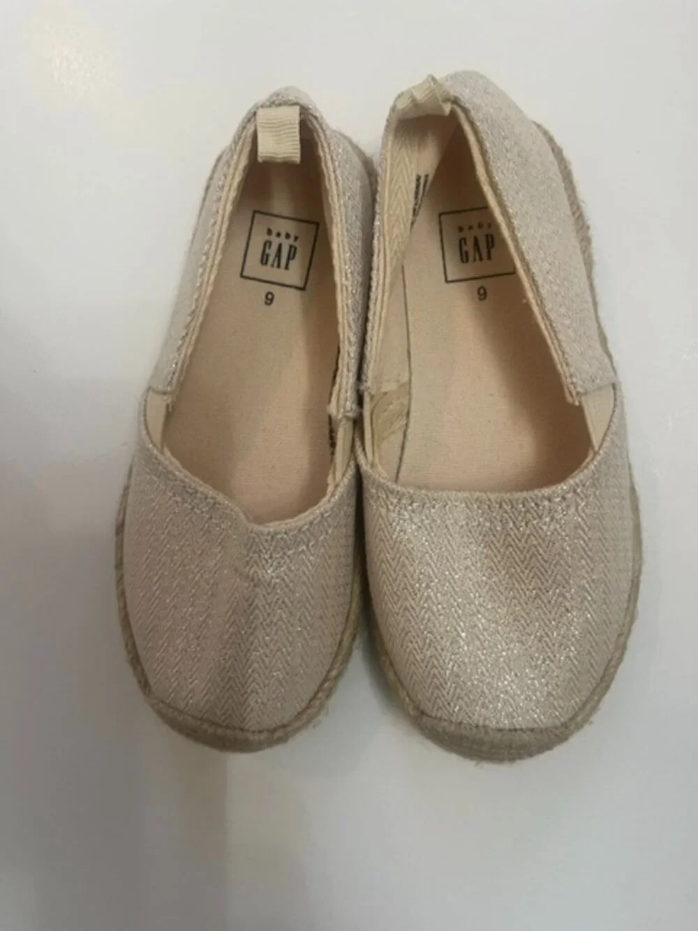 Little Girl's Gap Shoes Size 9